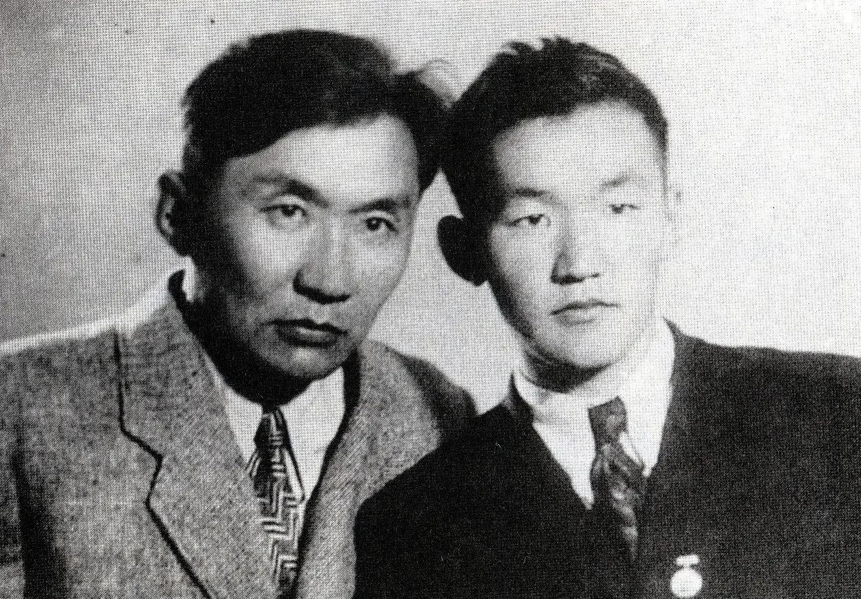 Дандарон с сыном Леонидом (Леонардом), 60-е годы